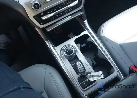 2021 Ford Explorer Xlt z USA, uszkodzony, nr VIN 1FMSK7DH8MGA24292